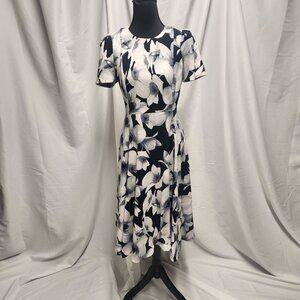 Calvin Klein Black & White Floral A-Line Dress – Size 4